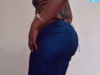 nellydarkchocolate