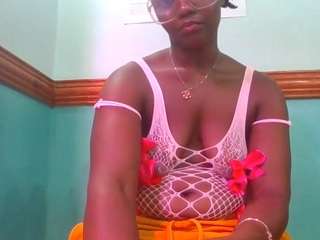 NellyDarkChocolate