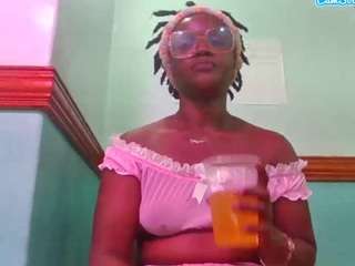 NellyDarkChocolate