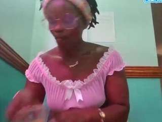 NellyDarkChocolate