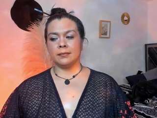 martina-foxy01