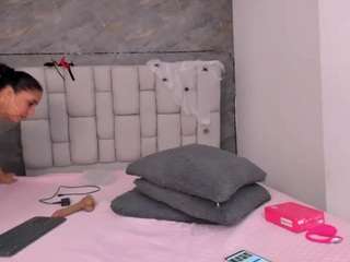 scarlett-rose1's live room