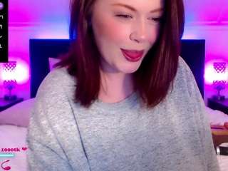 Live webcam model crystalcream on Soda Cams