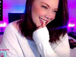 crystalcream Live Webcam on CamSoda