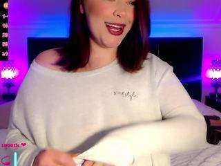 crystalcream Live Webcam on CamSoda