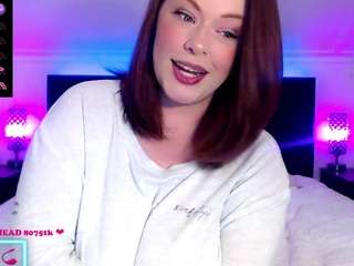 crystalcream's CamSoda show and profile