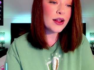 crystalcream Live Webcam on CamSoda