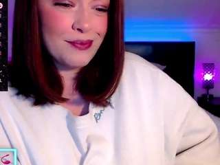 crystalcream Live Webcam on CamSoda