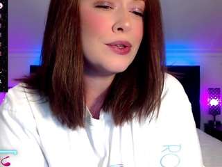 Live webcam model crystalcream on Soda Cams