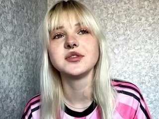 KellyeAgni live cam preview