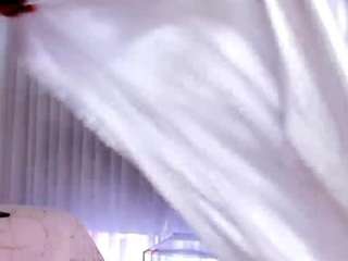 anierouse Live Webcam on CamSoda