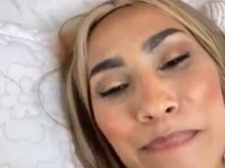 Live webcam model anierouse on Soda Cams