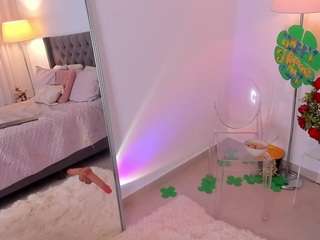 Live webcam model anierouse on Soda Cams