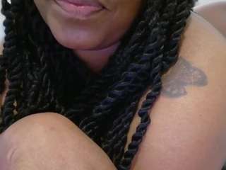 selena42 Live Webcam on CamSoda