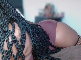 selena42 Sex Cam Show