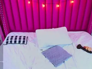 NiniRestrepo's Live Sex Cam Show