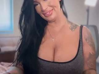 tiffanyfoxxx88 webcam model