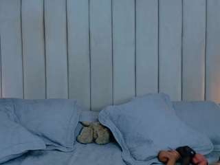 Live webcam model natalygomez on Soda Cams