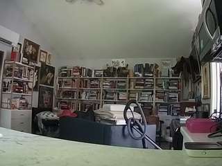 voyeurcam-bridgetleewalters-02