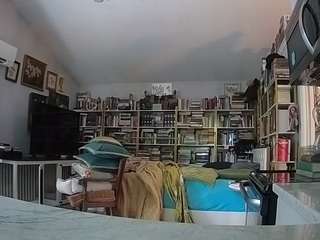 Este modelo está en vivo ahora. voyeurcam-bridgetleewalters-02