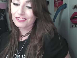 emberrayne Live Webcam on CamSoda