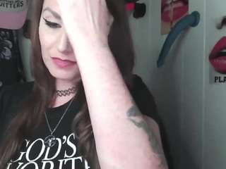 emberrayne Live Webcam on CamSoda