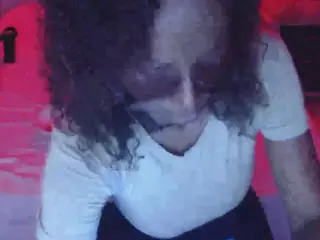 sashakorny99's Live Sex Cam Show