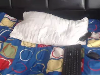 sashakorny99's Live Sex Cam Show