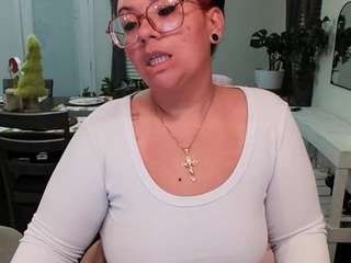 kinky-kris from CamSoda is Freechat
