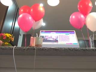 kinky-kris Live Webcam on CamSoda