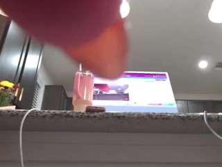 Live webcam model kinky-kris on Soda Cams