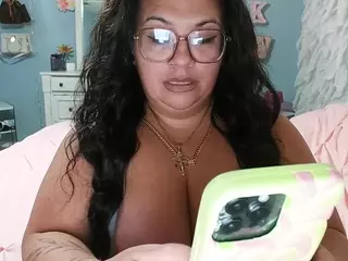 kinky-kris's Live Sex Cam Show