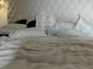 giannalove from CamSoda is Freechat