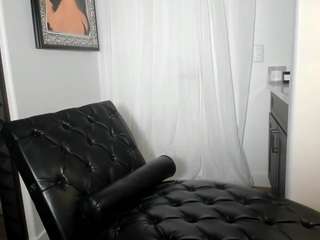 Live webcam model giannalove on Soda Cams