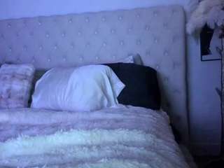 Live webcam model giannalove on Soda Cams