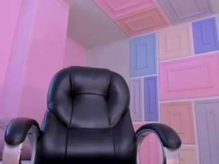 laylascarlett webcam