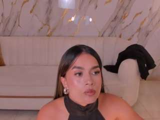 le modèle laylascarlett est en webcam porno dans un show sur le site camsoda, il possède les tags suivants: anal,naked,toys,sexy,pussy,no smoking,no drinking,ass,natural,nature,lush,feet,lovense,cum,brown eyes,fetish,fingering,fuck,hot,big-tits