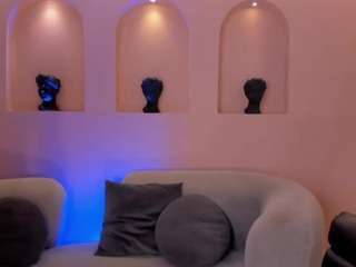 Live cam show with Bianca Pierce