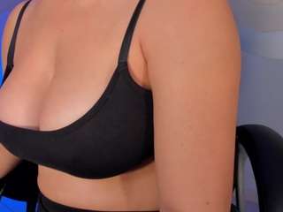 laylascarlett live webcam show