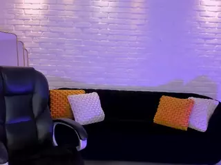 Bianca Pierce's Live Sex Cam Show