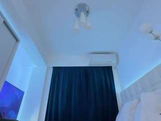 scarletandtom Live Webcam on CamSoda