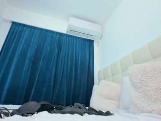 scarletandtom Live Webcam on CamSoda