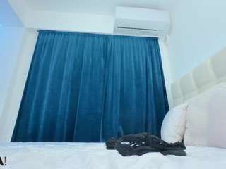 scarletandtom Live Webcam on CamSoda