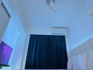 scarletandtom Live Webcam on CamSoda