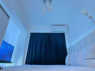 scarletandtom webcam