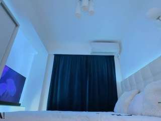 scarletandtom Live Webcam on CamSoda