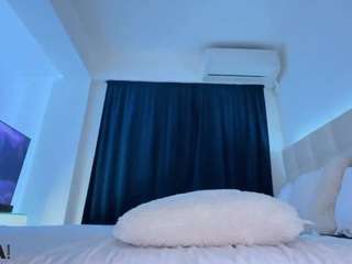 scarletandtom webcam