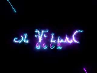 scarletandtom webcam