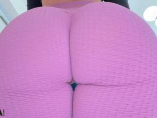 scarletandtom Live Webcam on CamSoda