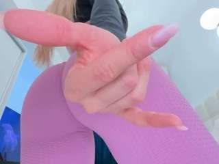 scarletandtom webcam